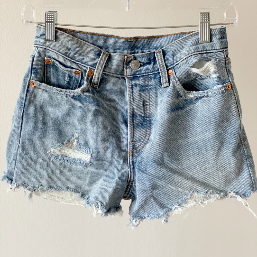 Levi‘s light blue high rise jeans shorts - Picture 1 of 4